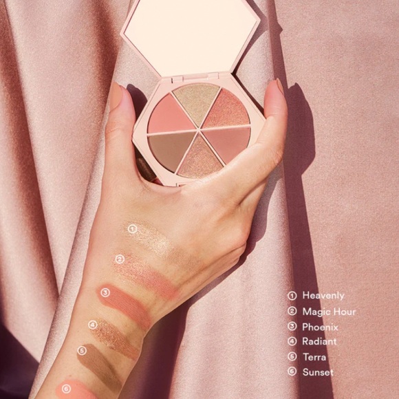 NIB✅EM COSMETICS MAGIC HOUR - Picture 3 of 11